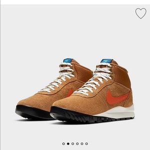 Nike hoodland men boots